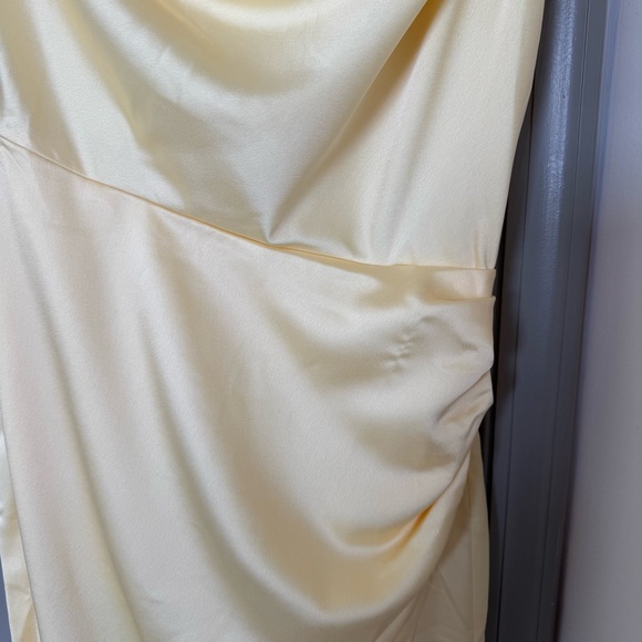 Show Me Your MuMu | Jodie Draped Luxe Satin Dress in Pale Yellow ~ Size Small - Picture 9 of 10